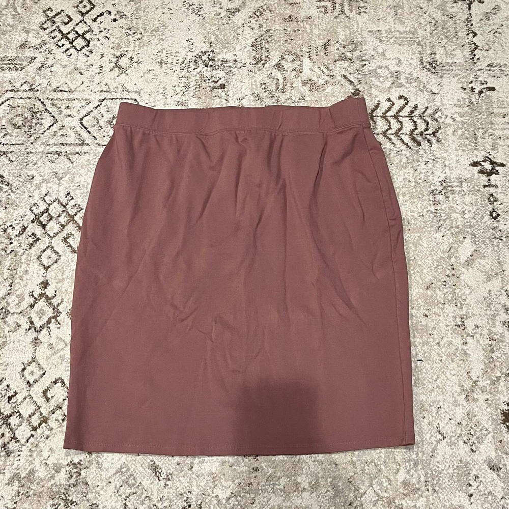 Mauve plus size pencil skirt